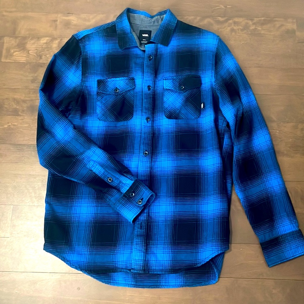 Van off the wall shirt size small
